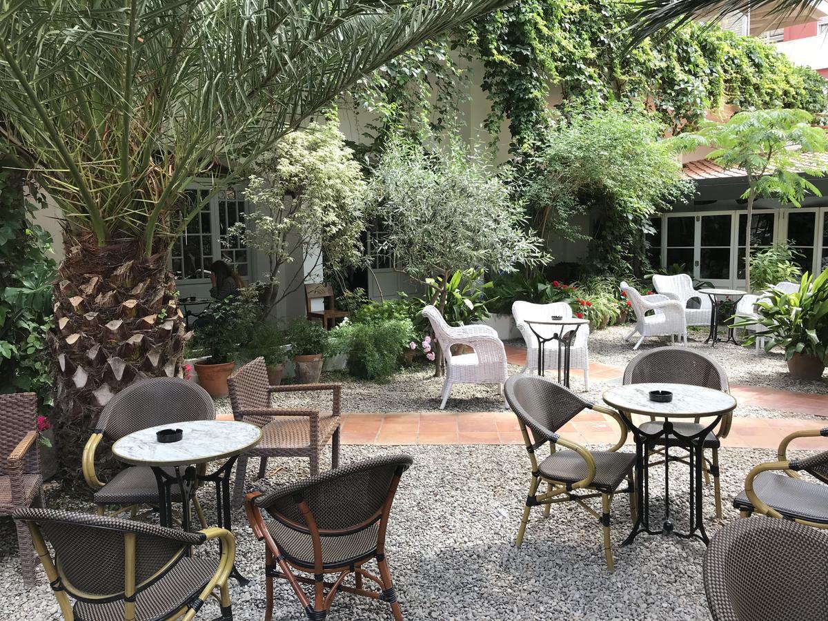Hotel Vostra Llar Palamos Exterior photo